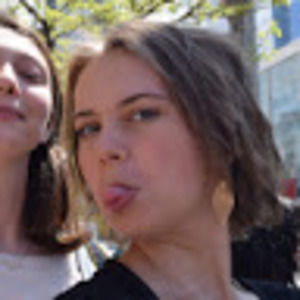 Meet your Posher, Alexandra